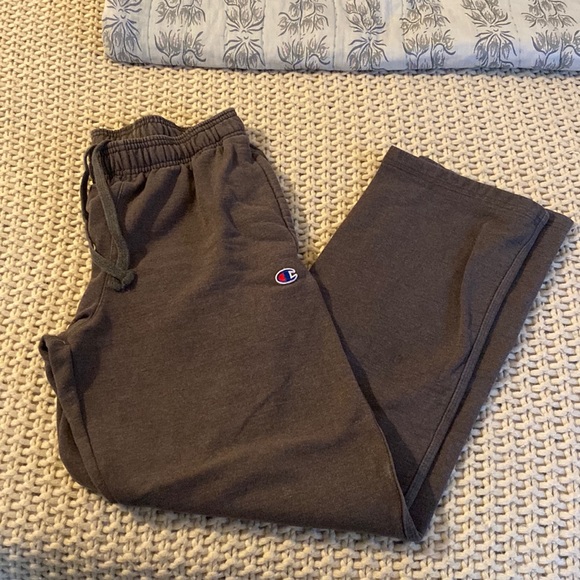 CHAMPION SWEATPANTS - Picture 1 of 2